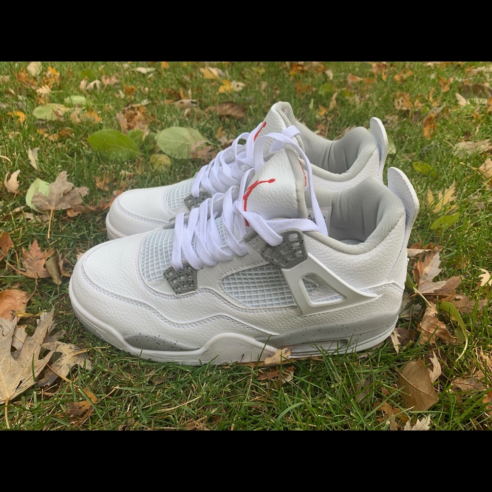 Air Jordan retro 4 “white Oreo”